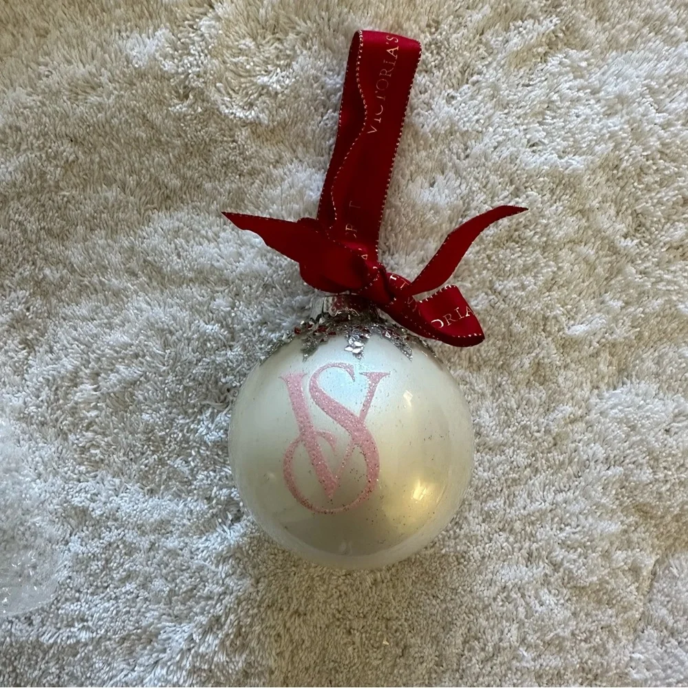 Victoria's Secret Limited Edition Collectable Christmas Victoria Ornament